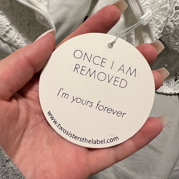 Two Sisters Lauren Bodysuit NWT - Picture 8 of 8